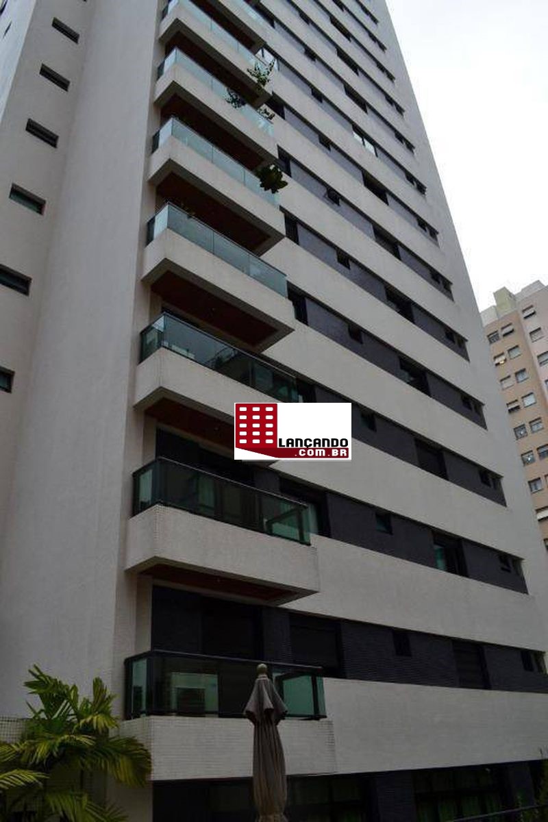 Apartamento à venda com 4 quartos, 235m² - Foto 1