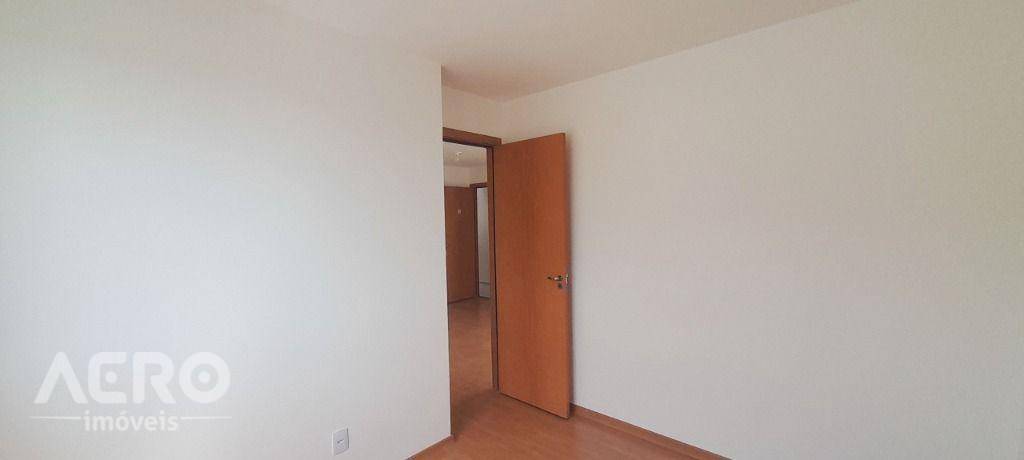 Apartamento à venda com 2 quartos, 45m² - Foto 8