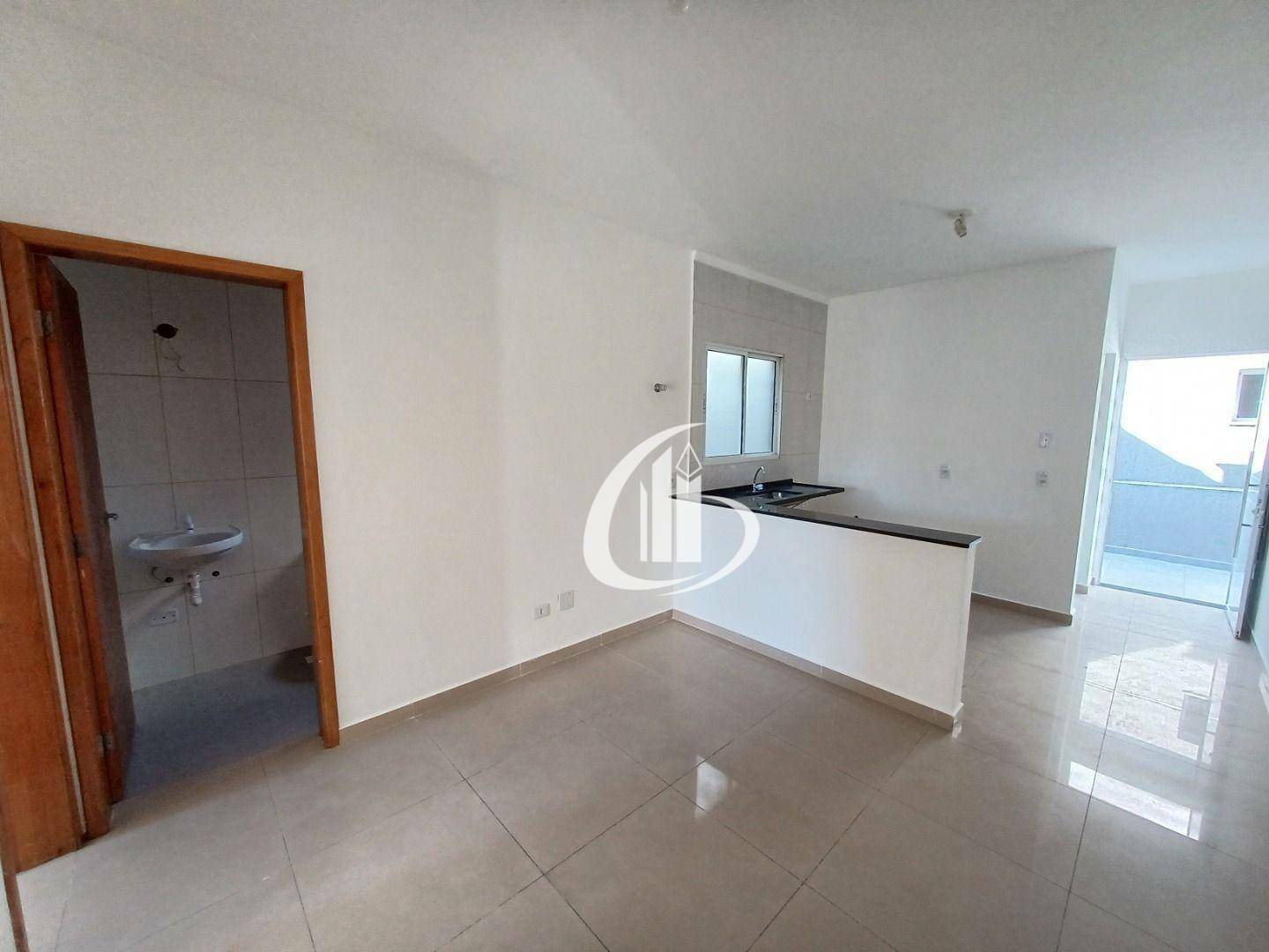 Casa de Condomínio para alugar com 2 quartos, 47m² - Foto 2