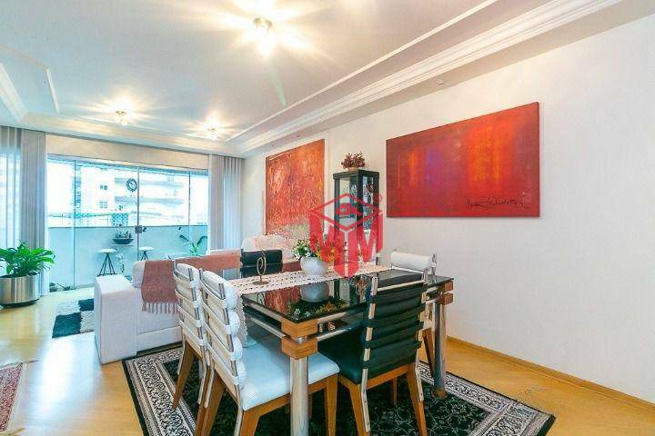 Apartamento à venda com 3 quartos, 140m² - Foto 3