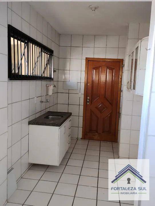 Apartamento à venda com 3 quartos, 100m² - Foto 4