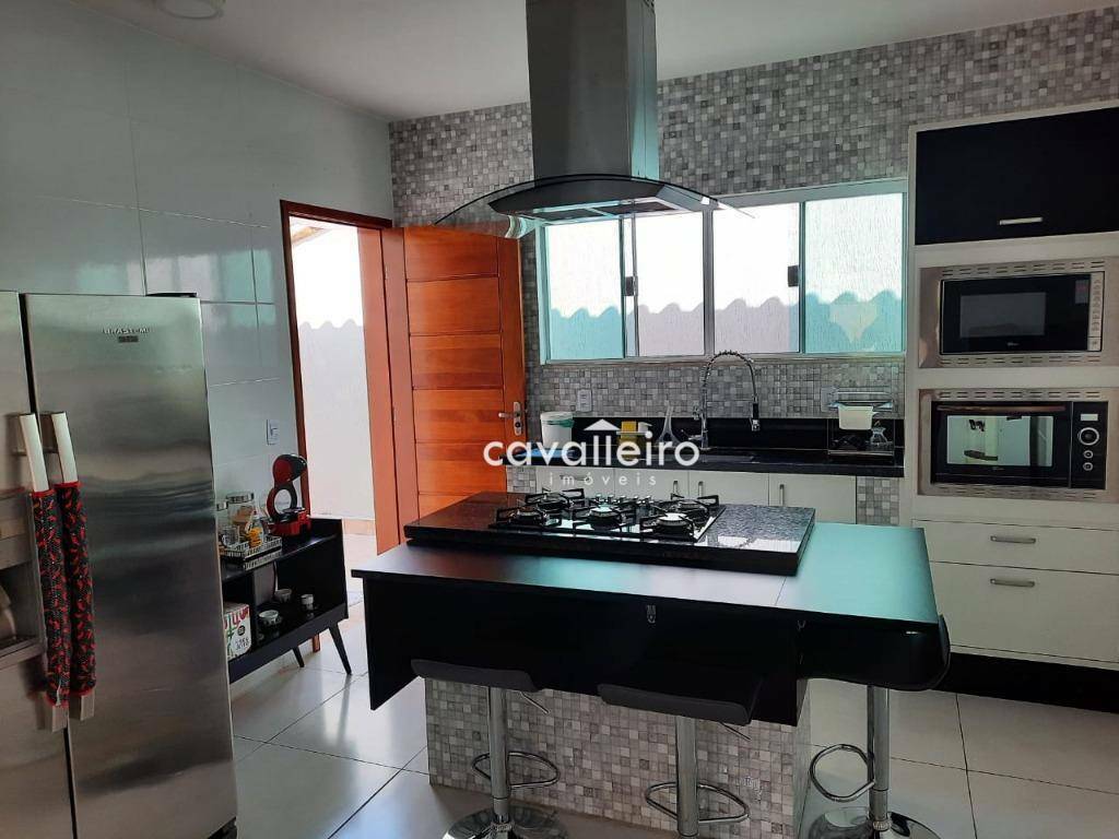 Casa de Condomínio à venda com 3 quartos, 280m² - Foto 3