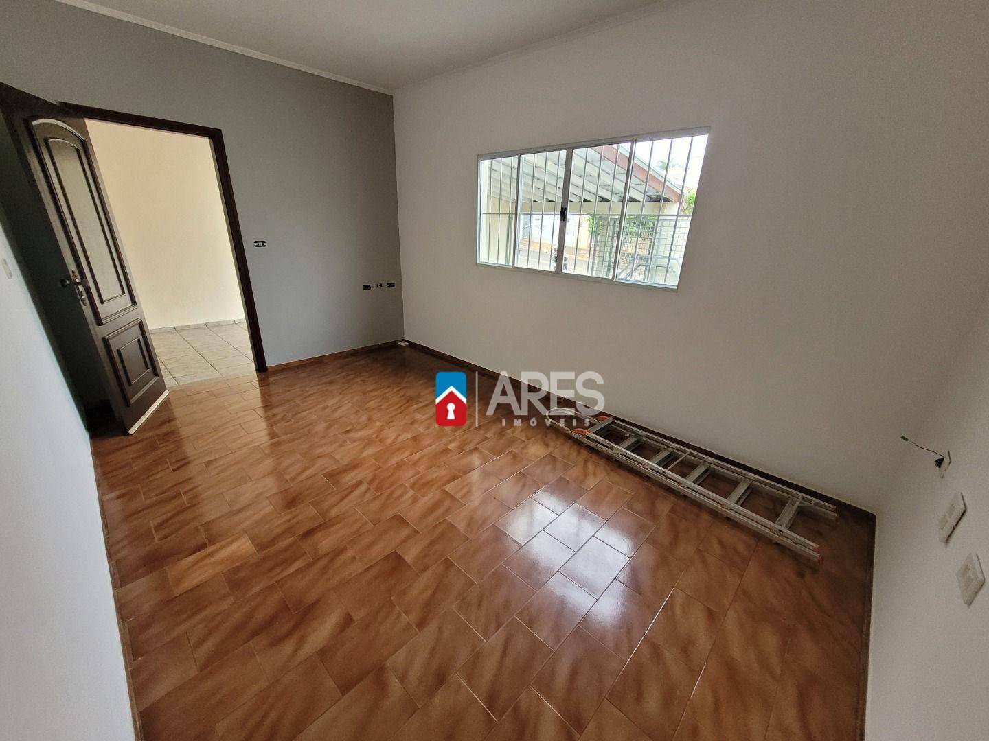 Casa, 2 quartos, 127 m² - Foto 2