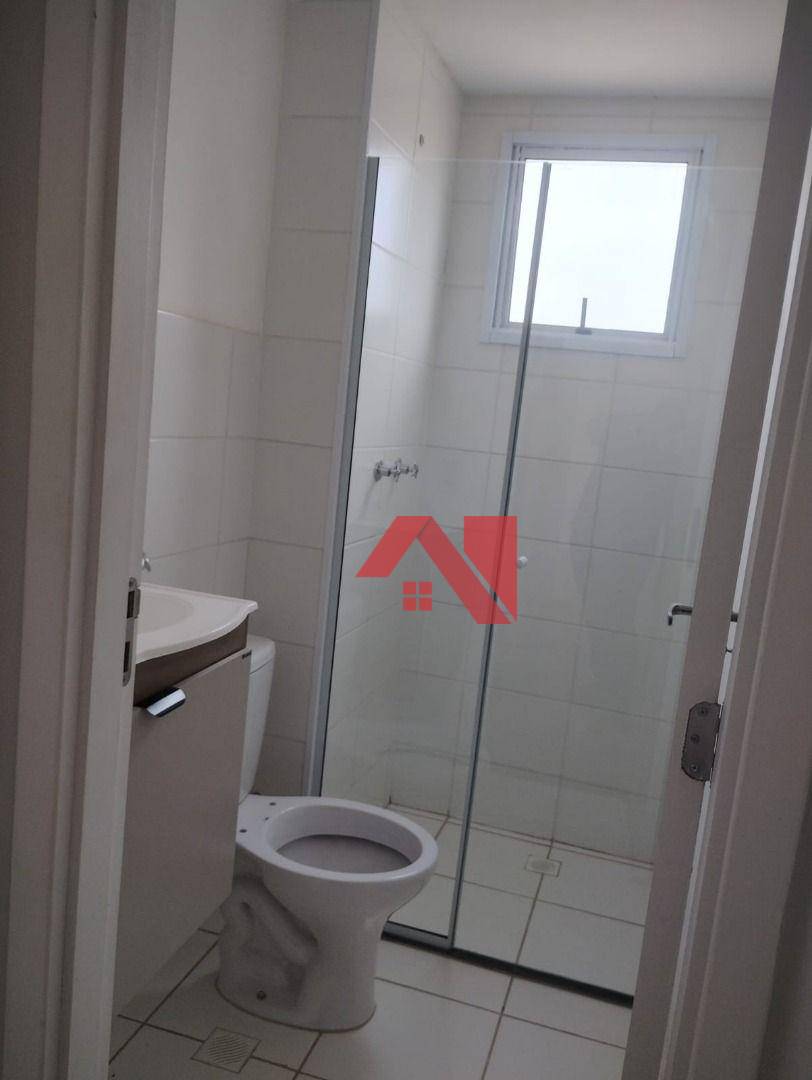 Apartamento para alugar com 2 quartos, 47m² - Foto 11