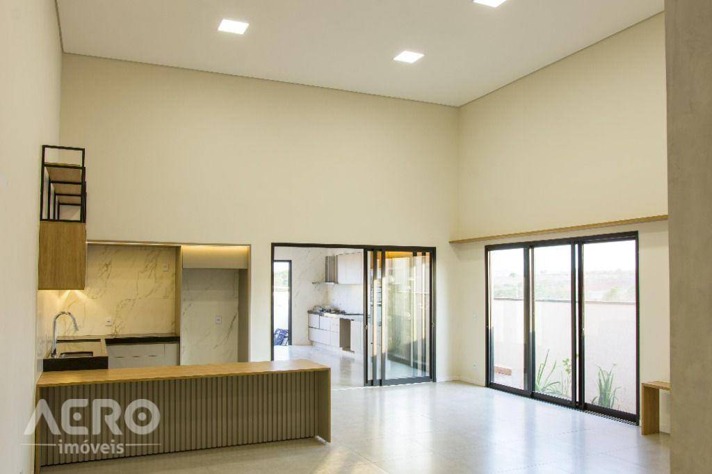 Casa de Condomínio à venda com 3 quartos, 275m² - Foto 4