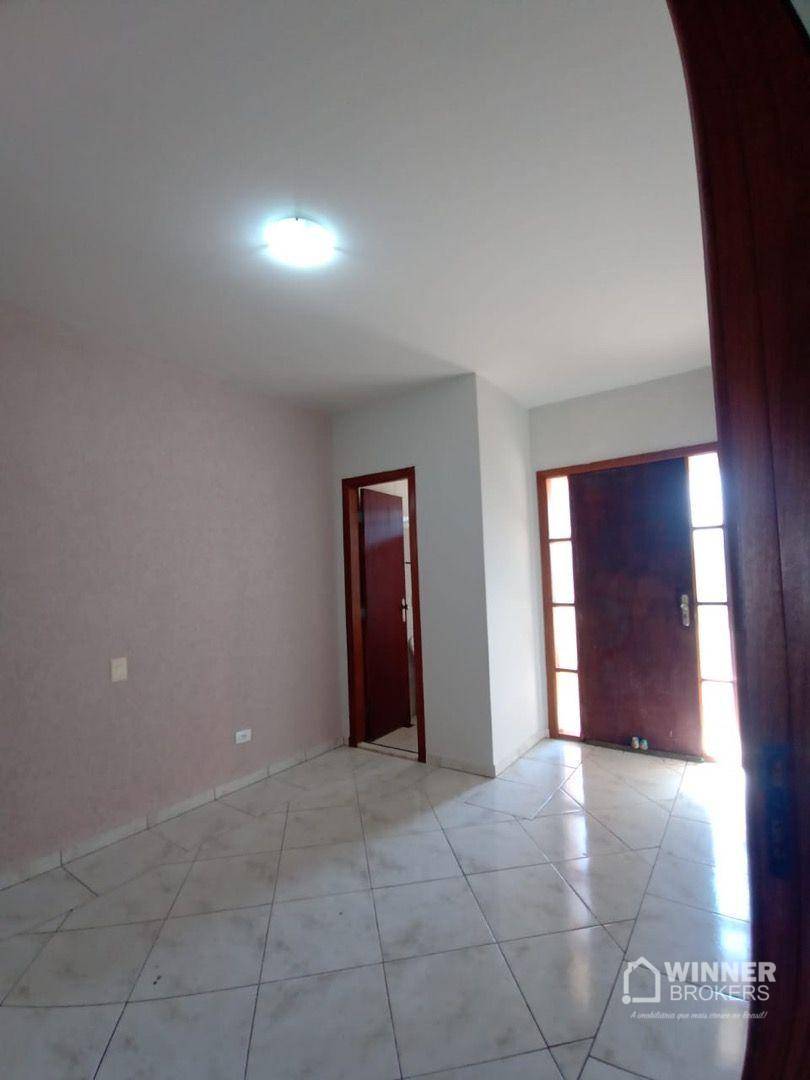 Sobrado à venda com 4 quartos, 150m² - Foto 4