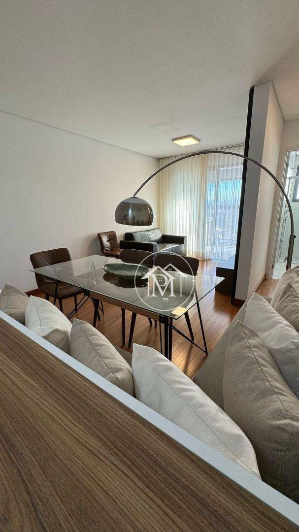 Apartamento à venda com 2 quartos, 73m² - Foto 6