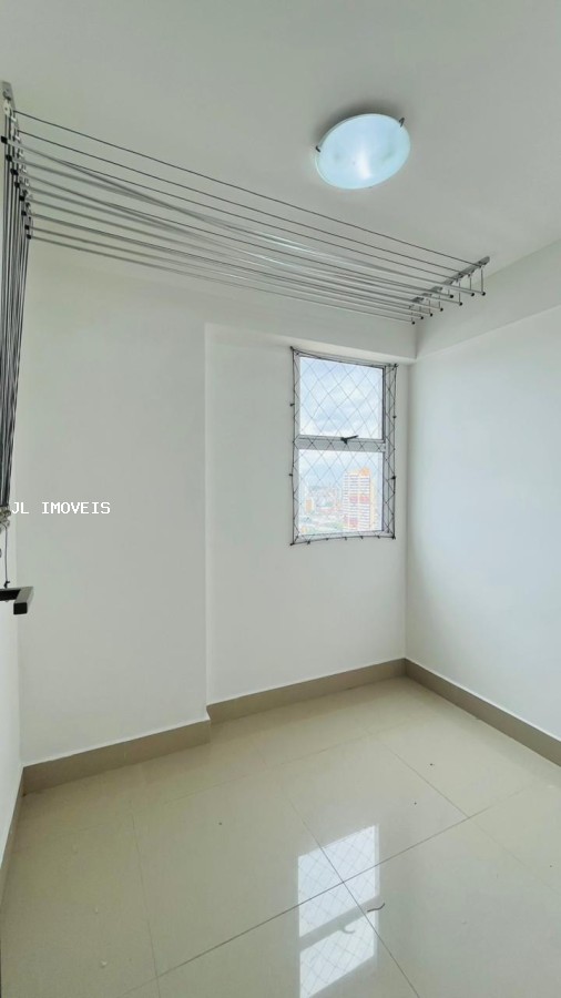 Apartamento para alugar com 3 quartos, 108m² - Foto 17
