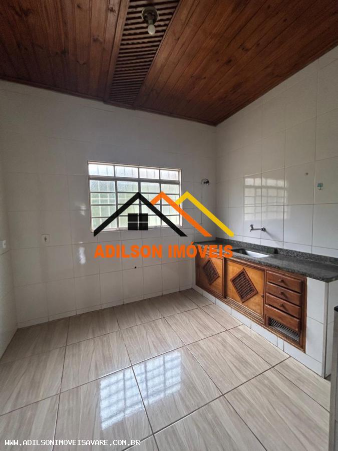 Casa à venda com 3 quartos, 252m² - Foto 5