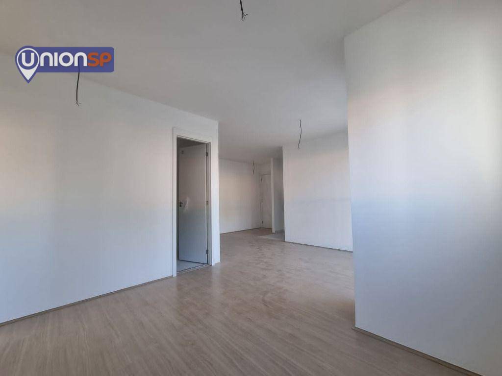 Apartamento à venda com 2 quartos, 66m² - Foto 18