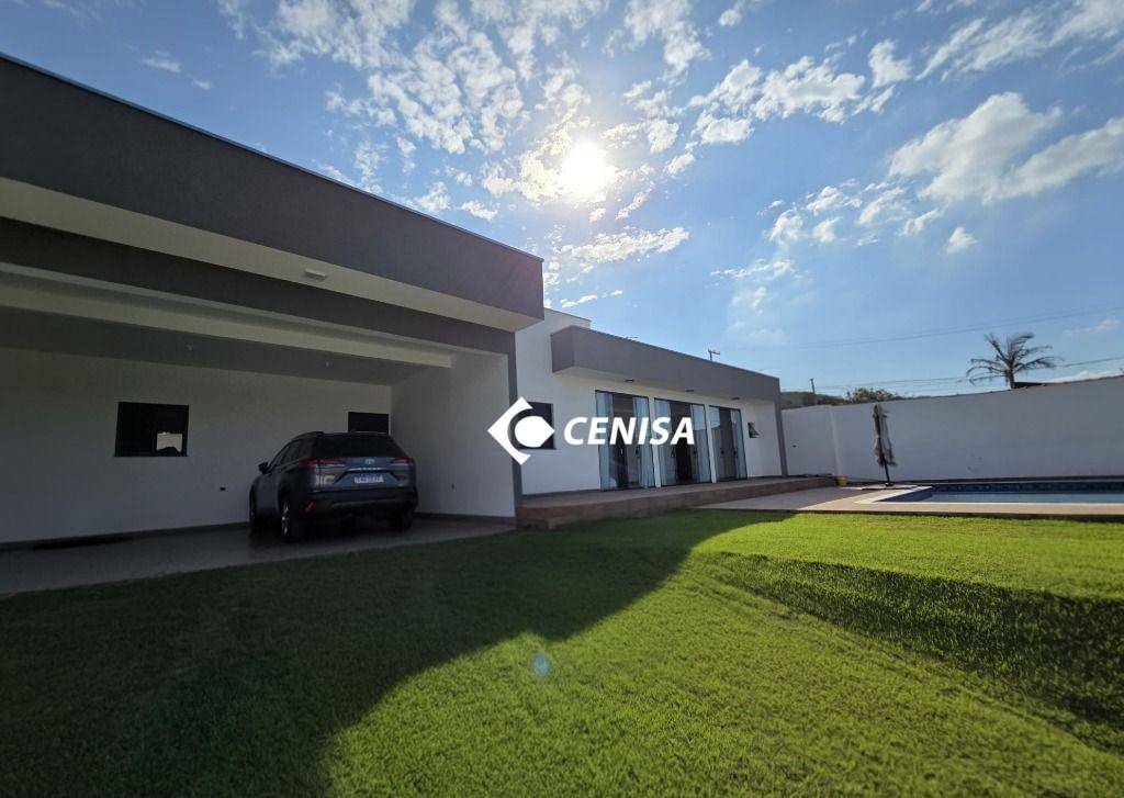 Casa de Condomínio à venda com 3 quartos, 222m² - Foto 3