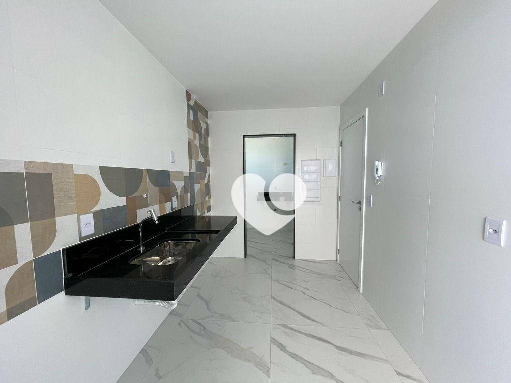 Apartamento à venda com 3 quartos, 145m² - Foto 7