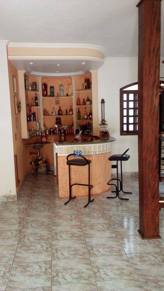 Casa de Condomínio à venda com 3 quartos, 330m² - Foto 1