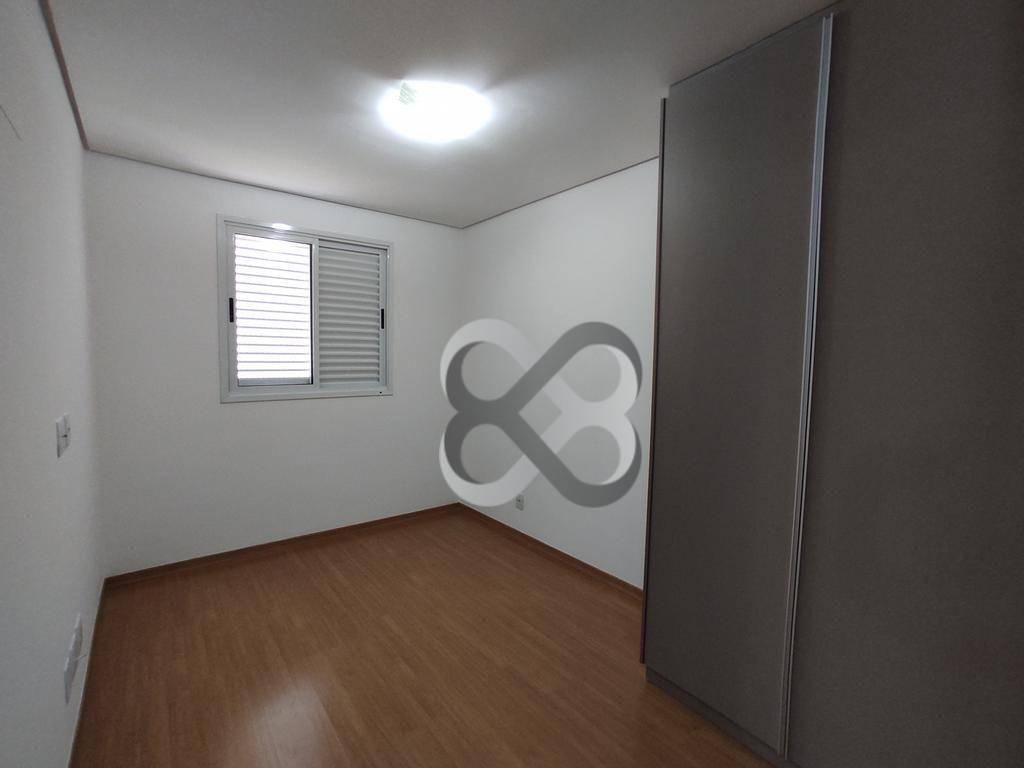 Apartamento para alugar com 3 quartos, 77m² - Foto 17