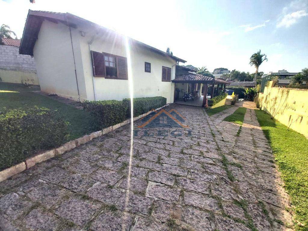 Casa de Condomínio à venda com 5 quartos, 350m² - Foto 3