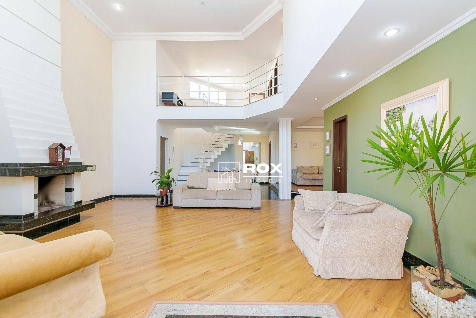 Casa para alugar com 4 quartos, 362m² - Foto 3