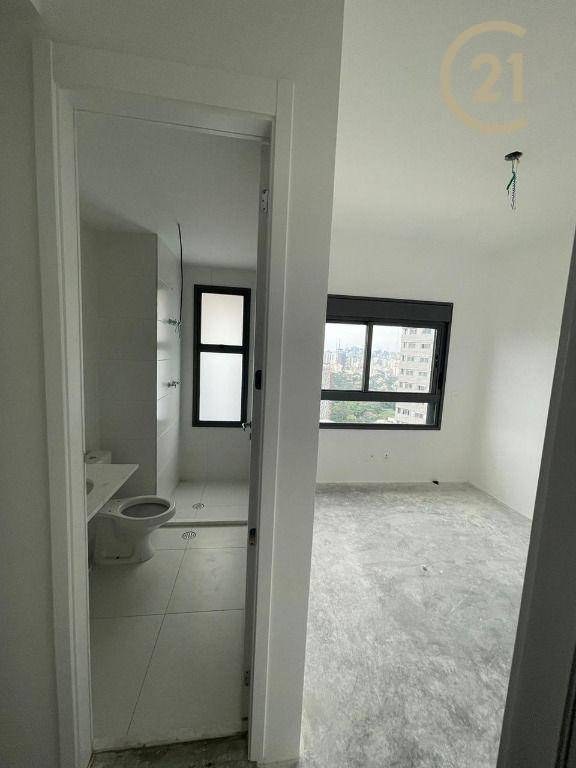 Apartamento à venda com 4 quartos, 275m² - Foto 33