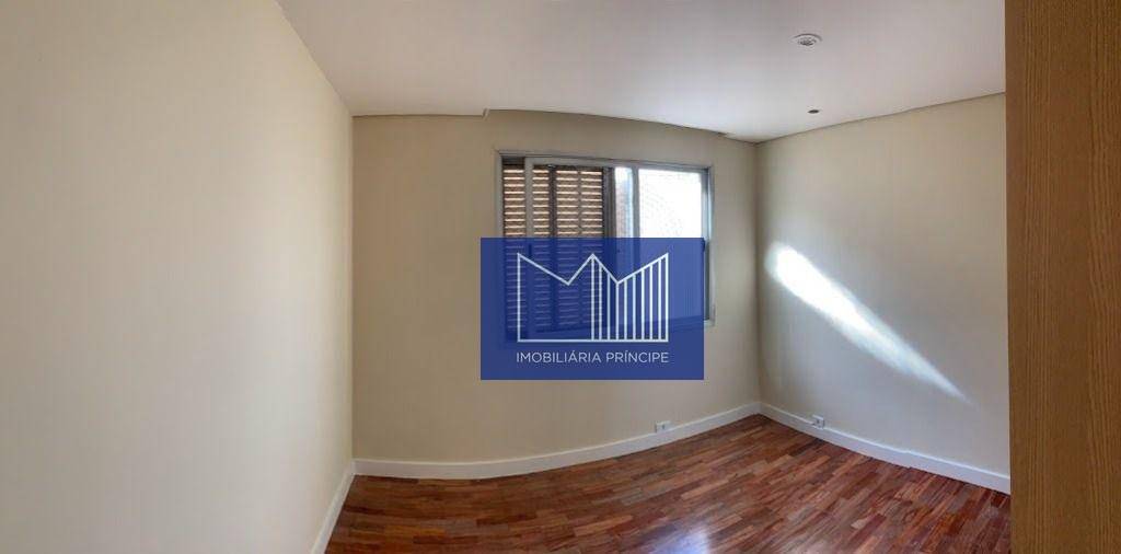 Apartamento à venda com 3 quartos, 220m² - Foto 3