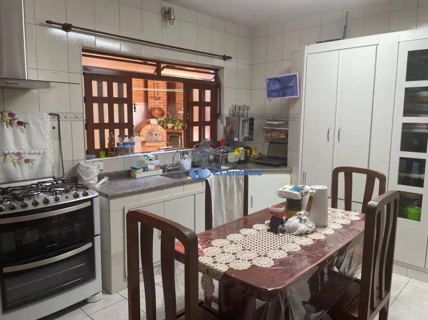 Sobrado, 4 quartos, 244 m² - Foto 5