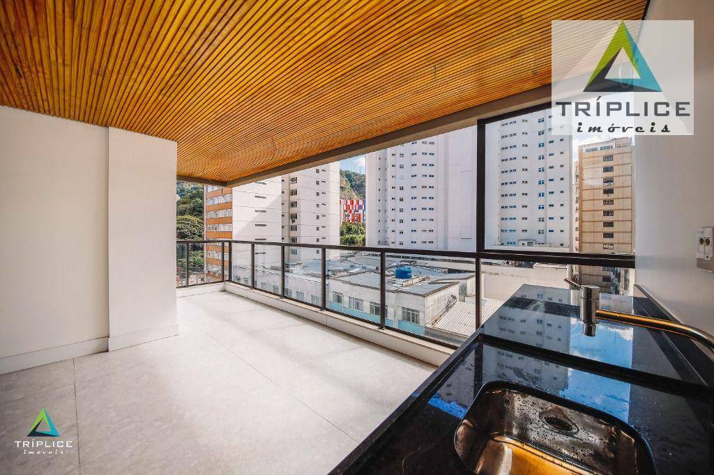 Apartamento à venda com 4 quartos, 228m² - Foto 8