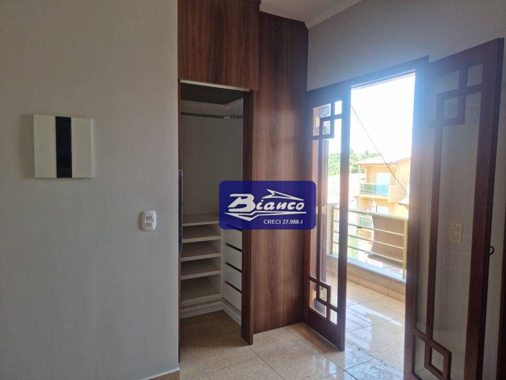 Sobrado à venda com 3 quartos, 185m² - Foto 19