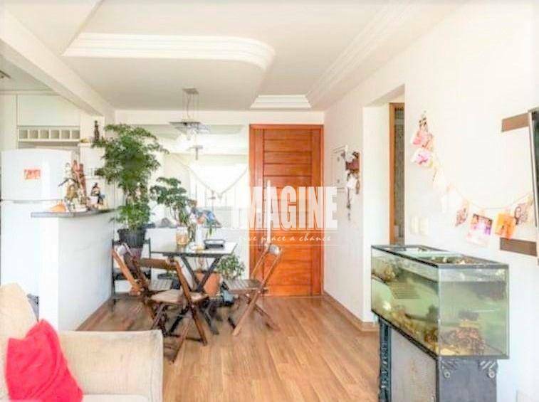 Apartamento à venda com 2 quartos, 50m² - Foto 1