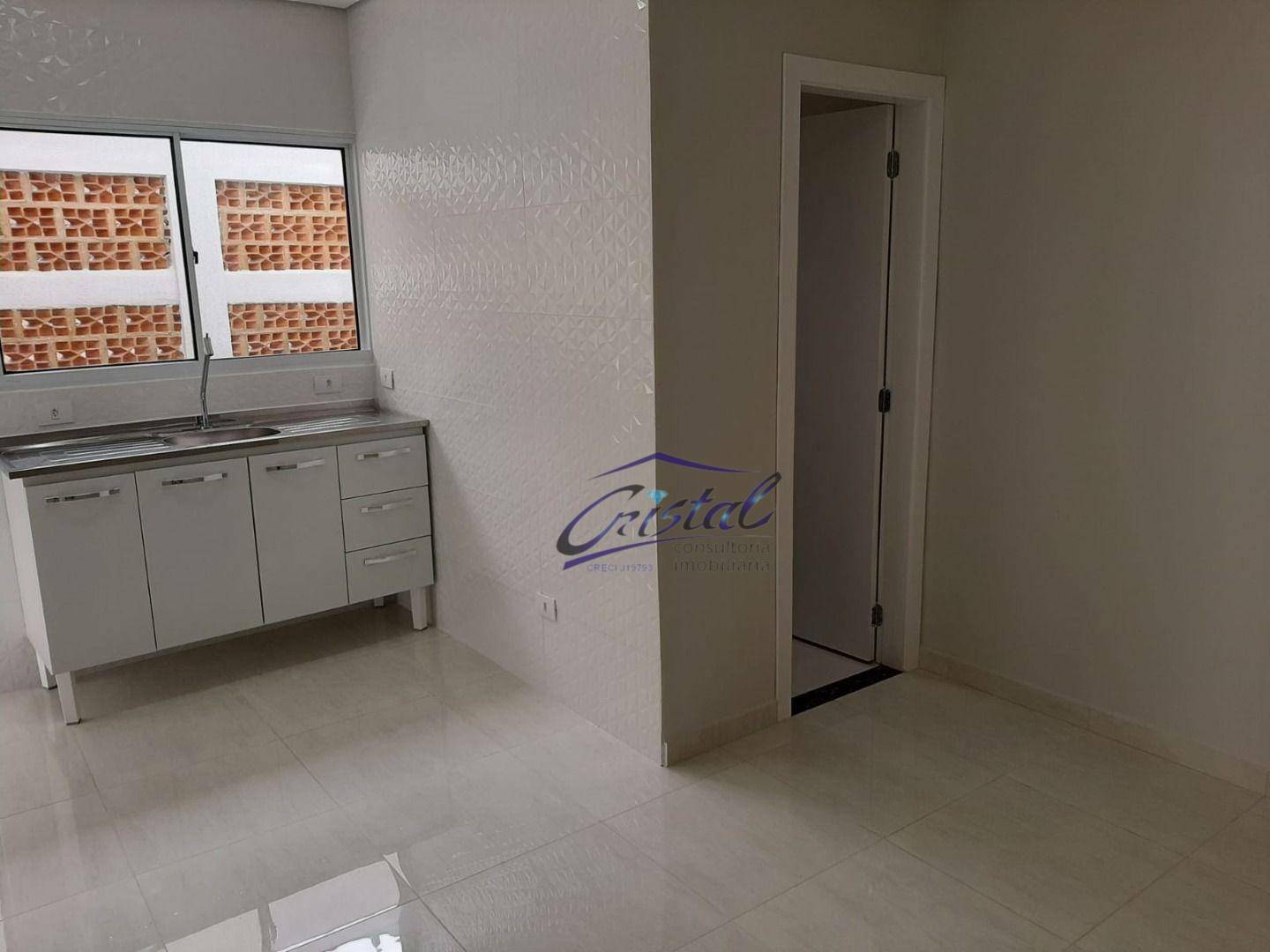 Casa para alugar com 1 quarto, 35m² - Foto 3