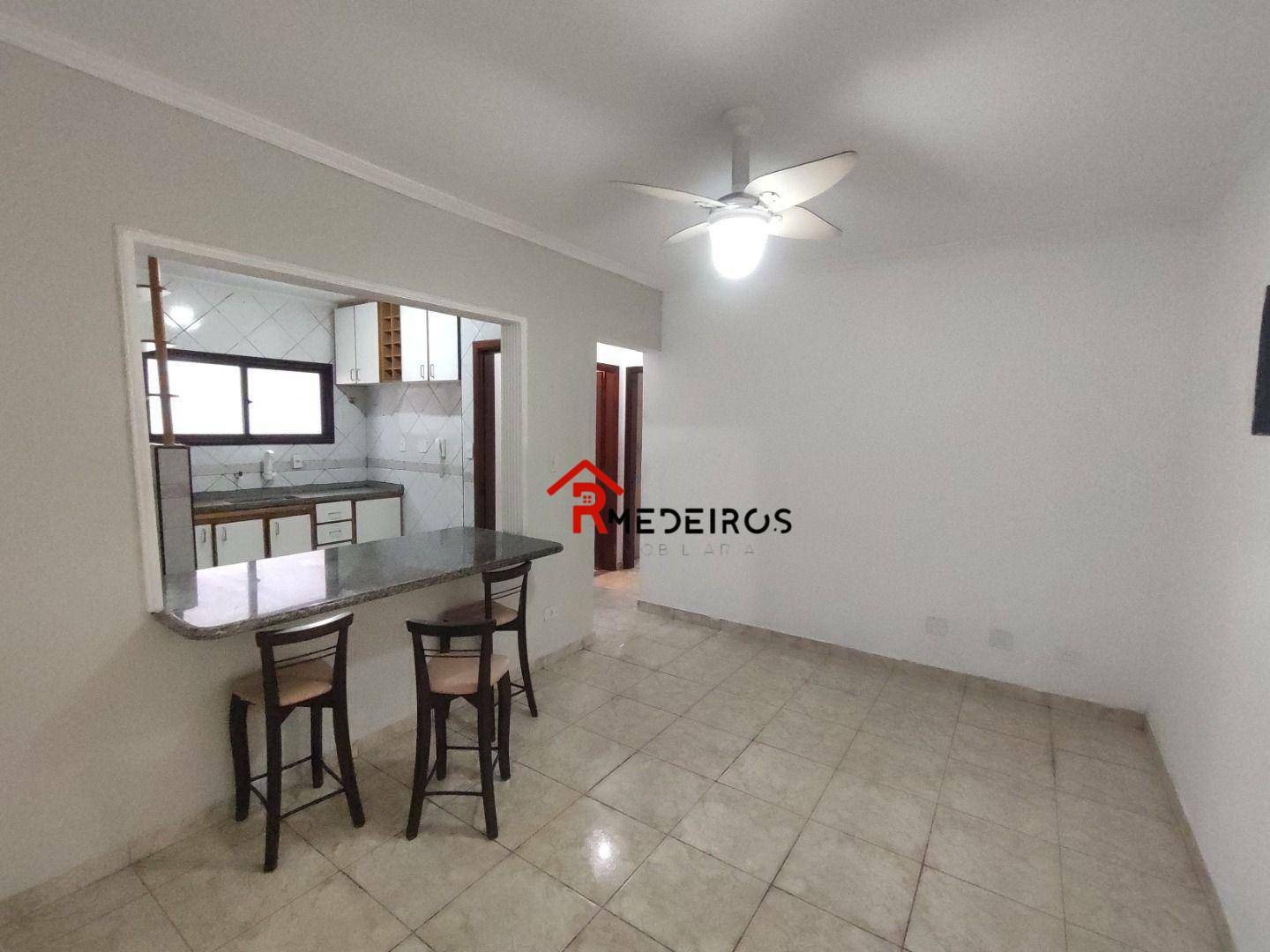 Apartamento à venda com 2 quartos, 67m² - Foto 2