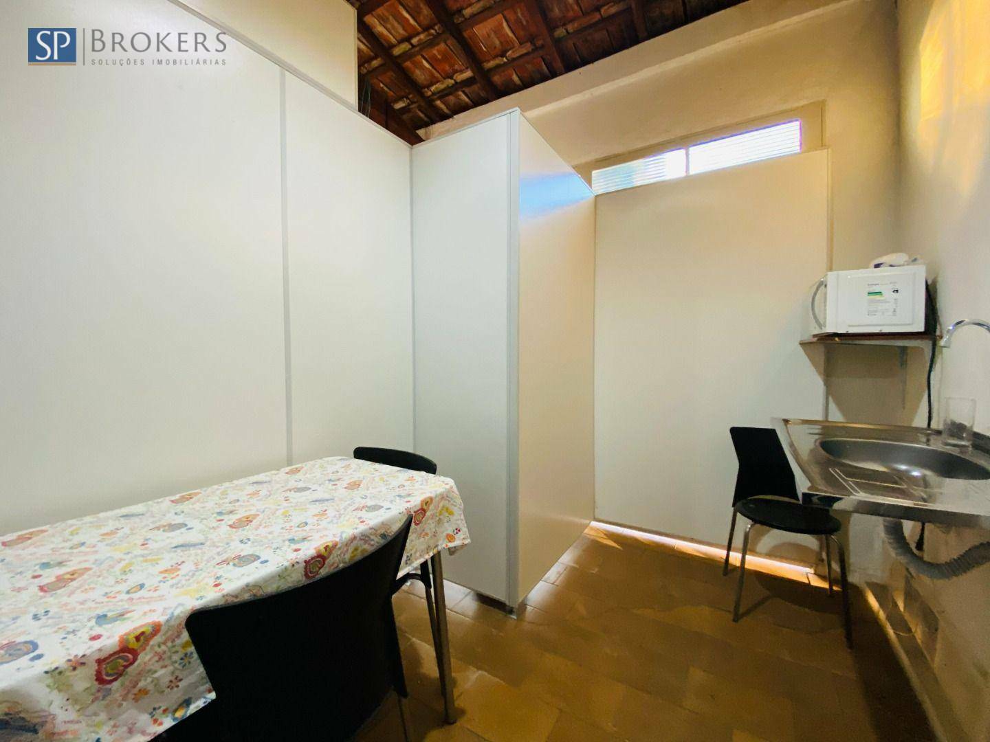 Casa à venda com 3 quartos, 200m² - Foto 32