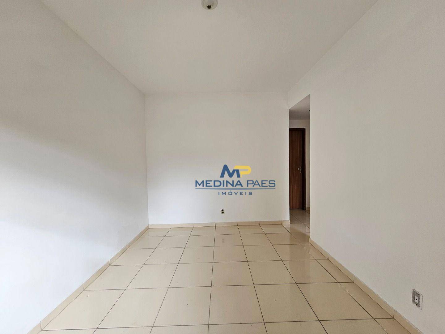 Apartamento à venda com 2 quartos, 67m² - Foto 7