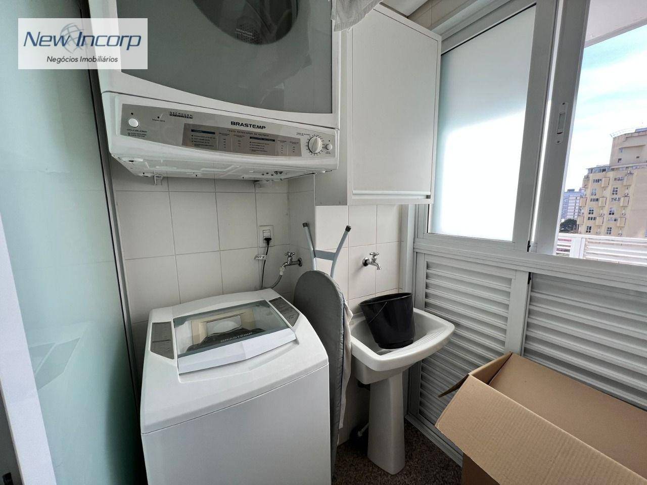 Apartamento para alugar com 2 quartos, 134m² - Foto 13