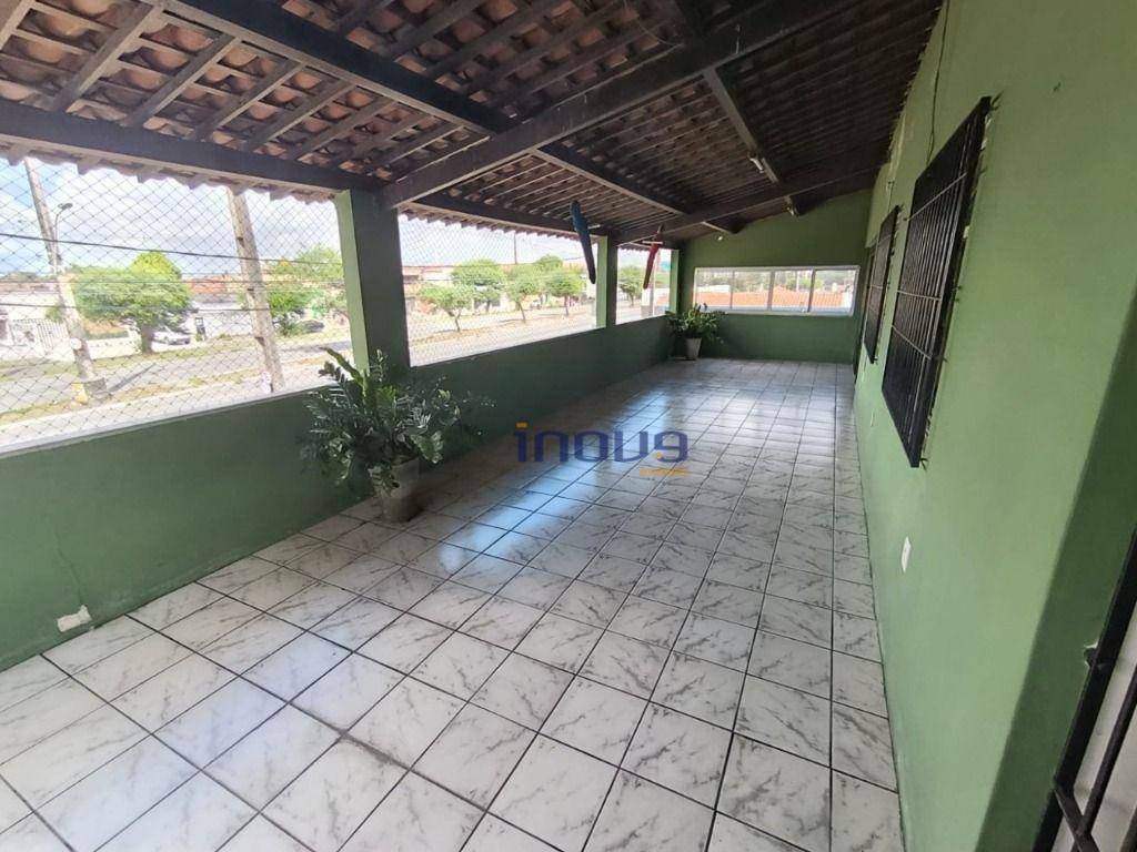 Casa, 3 quartos, 328 m² - Foto 3