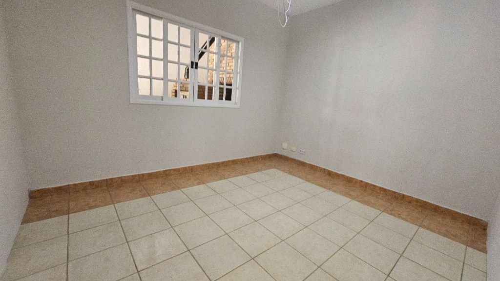 Casa de Condomínio para alugar com 6 quartos, 450m² - Foto 69