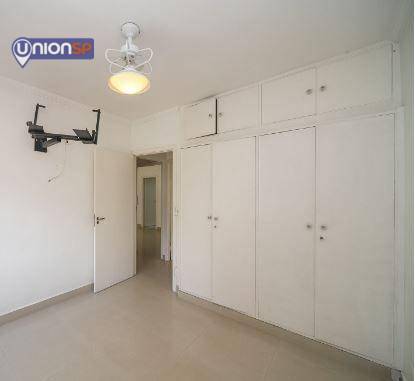 Apartamento à venda com 2 quartos, 76m² - Foto 3