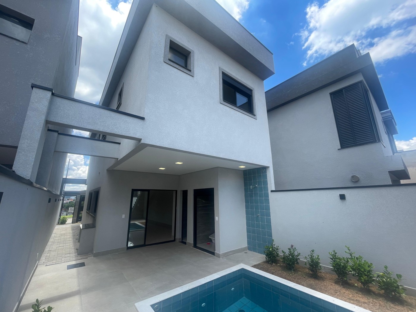 Casa à venda com 3 quartos, 135m² - Foto 14