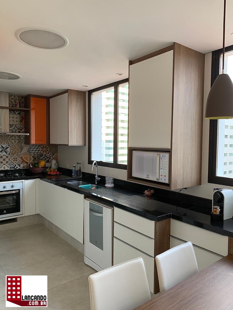 Apartamento à venda com 3 quartos, 183m² - Foto 11