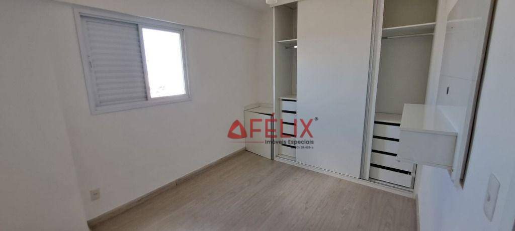 Apartamento para alugar com 3 quartos, 93m² - Foto 25