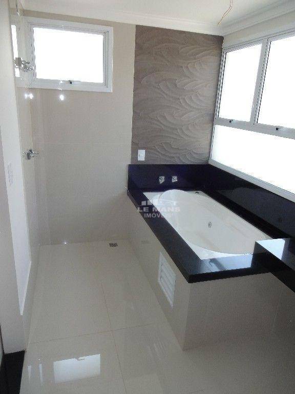 Casa de Condomínio à venda com 3 quartos, 287m² - Foto 24