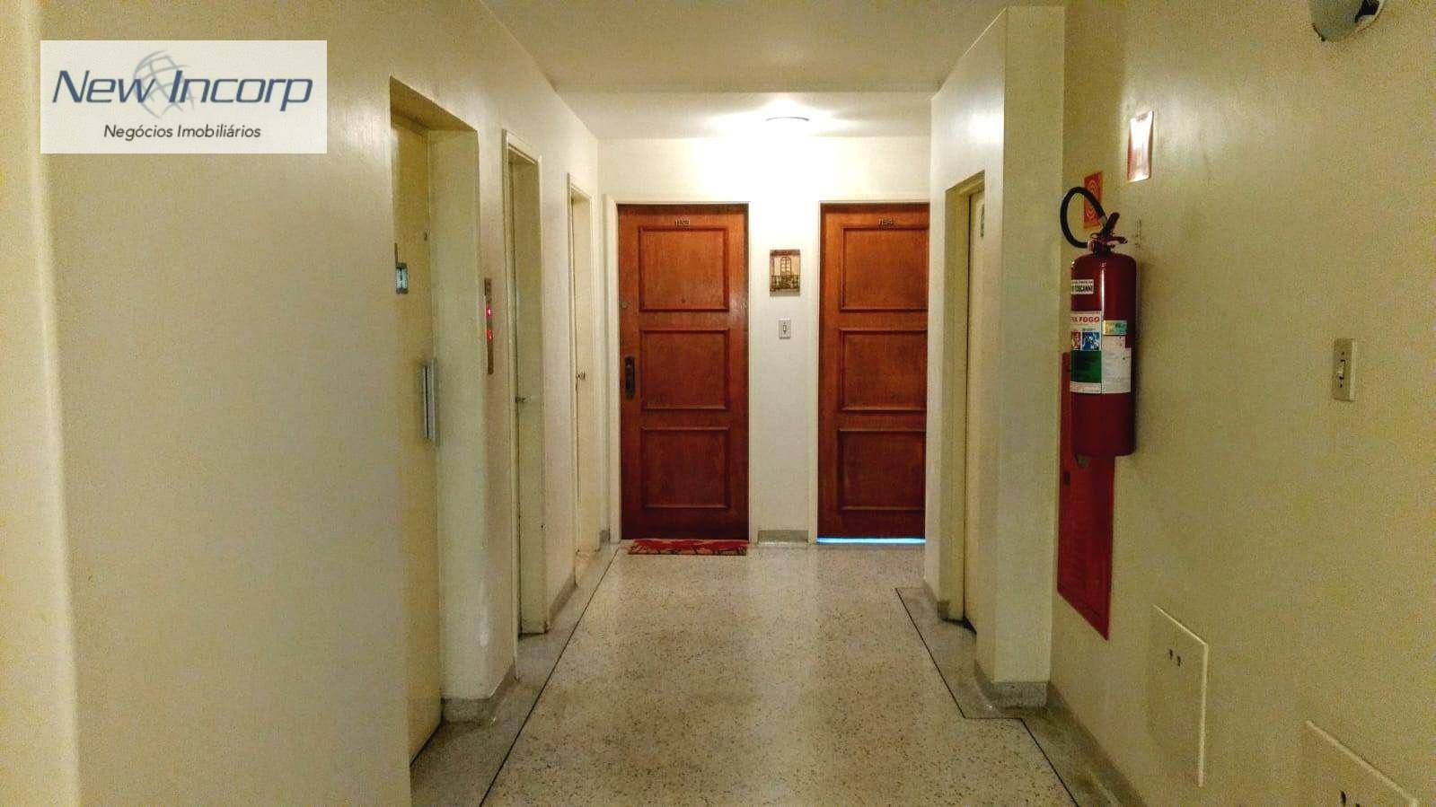 Apartamento para alugar com 3 quartos, 84m² - Foto 26