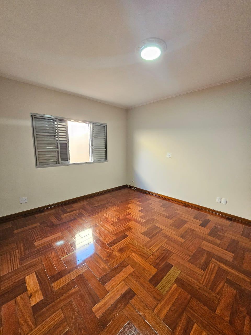 Casa à venda com 3 quartos, 150m² - Foto 13