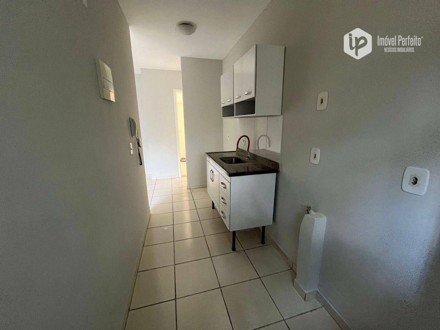 Apartamento para alugar com 2 quartos, 49m² - Foto 10