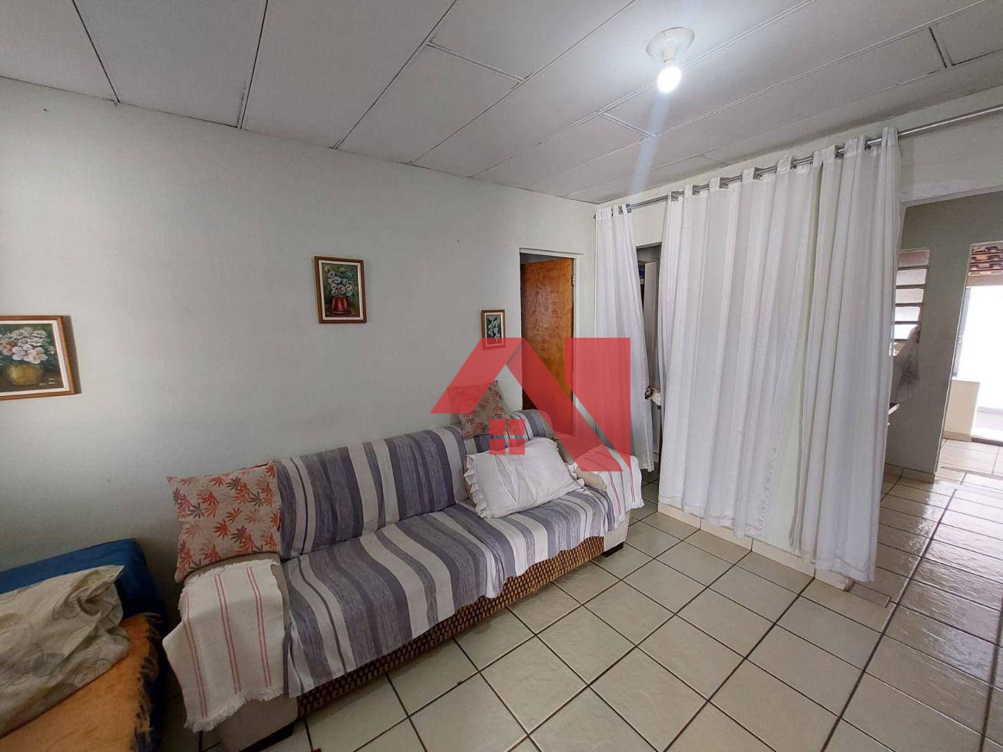 Casa à venda com 3 quartos, 120m² - Foto 7