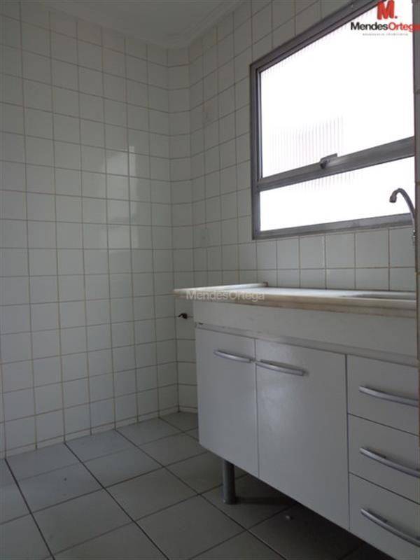 Apartamento à venda com 2 quartos, 48m² - Foto 2