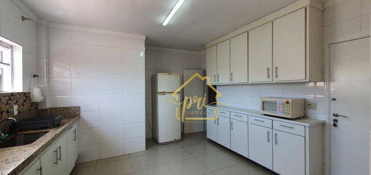 Apartamento à venda com 3 quartos, 140m² - Foto 40