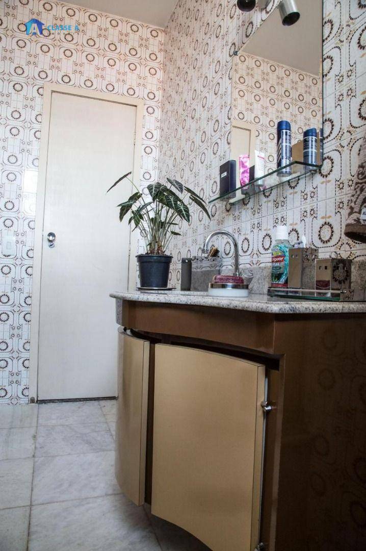 Apartamento à venda com 3 quartos, 140m² - Foto 38