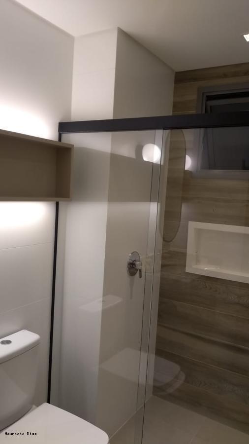 Apartamento à venda com 2 quartos, 76m² - Foto 17