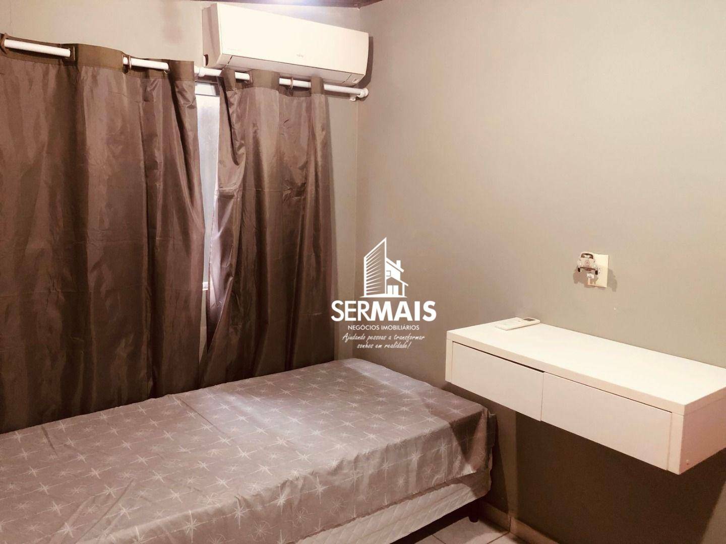Casa para alugar com 2 quartos, 250m² - Foto 6