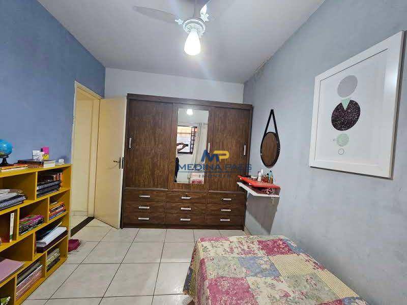 Casa à venda com 3 quartos, 150M2 - Foto 14