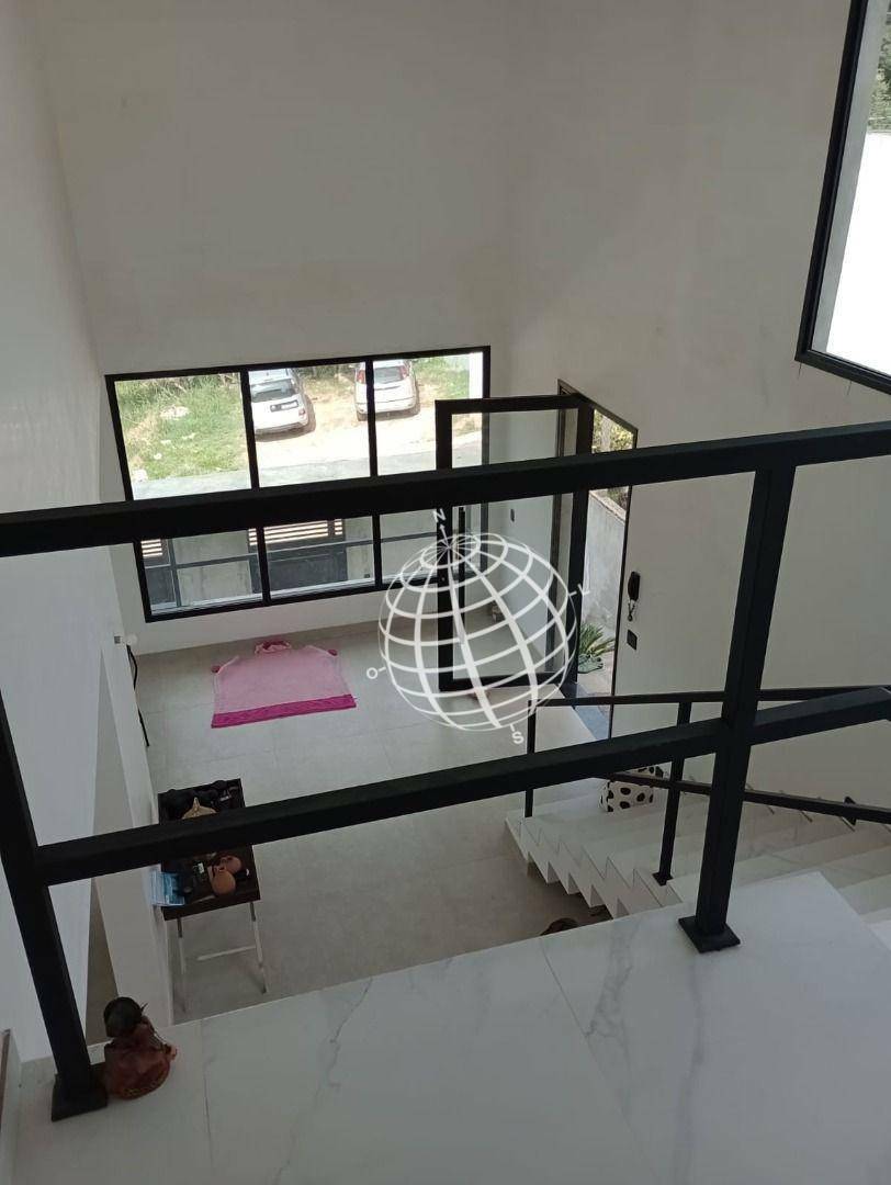 Casa à venda com 3 quartos, 192m² - Foto 6