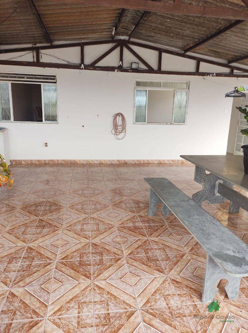 Casa à venda com 3 quartos, 500M2 - Foto 1